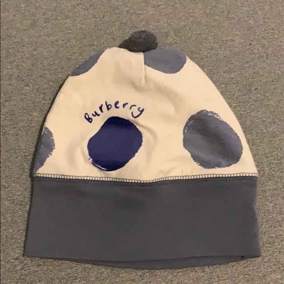 baby burberry hat